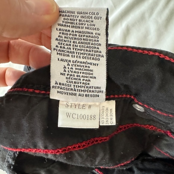 Royalty for Me Women's WANNA BETTA BUTT Capri Jeans Black Size 8 Stretch - Picture 7 of 12